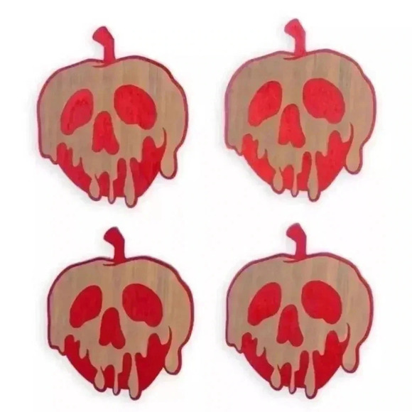 Disney Evil Queen Poison Apple Coaster Set In Chest NIB - Picture 13 of 14